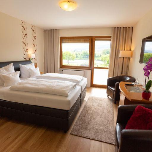 Hotel Zehnthof อือร์ซิก ภายนอก รูปภาพ