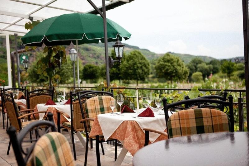 Hotel Zehnthof อือร์ซิก ภายนอก รูปภาพ